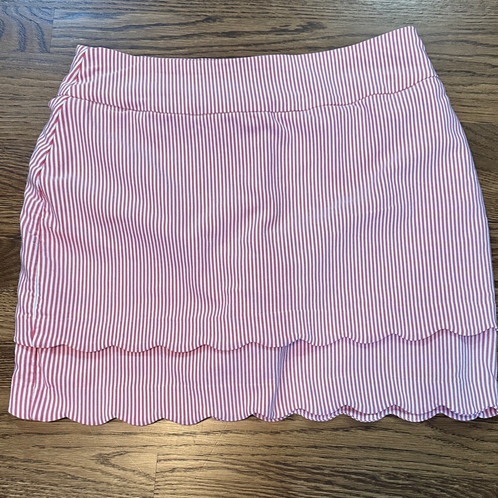 crown & ivy Red and White Striped Double Scallop Hem Skort